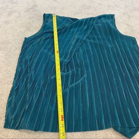 ZARA pleated sleeveless high collar blouse green Sz L NWT - Picture 7 of 9